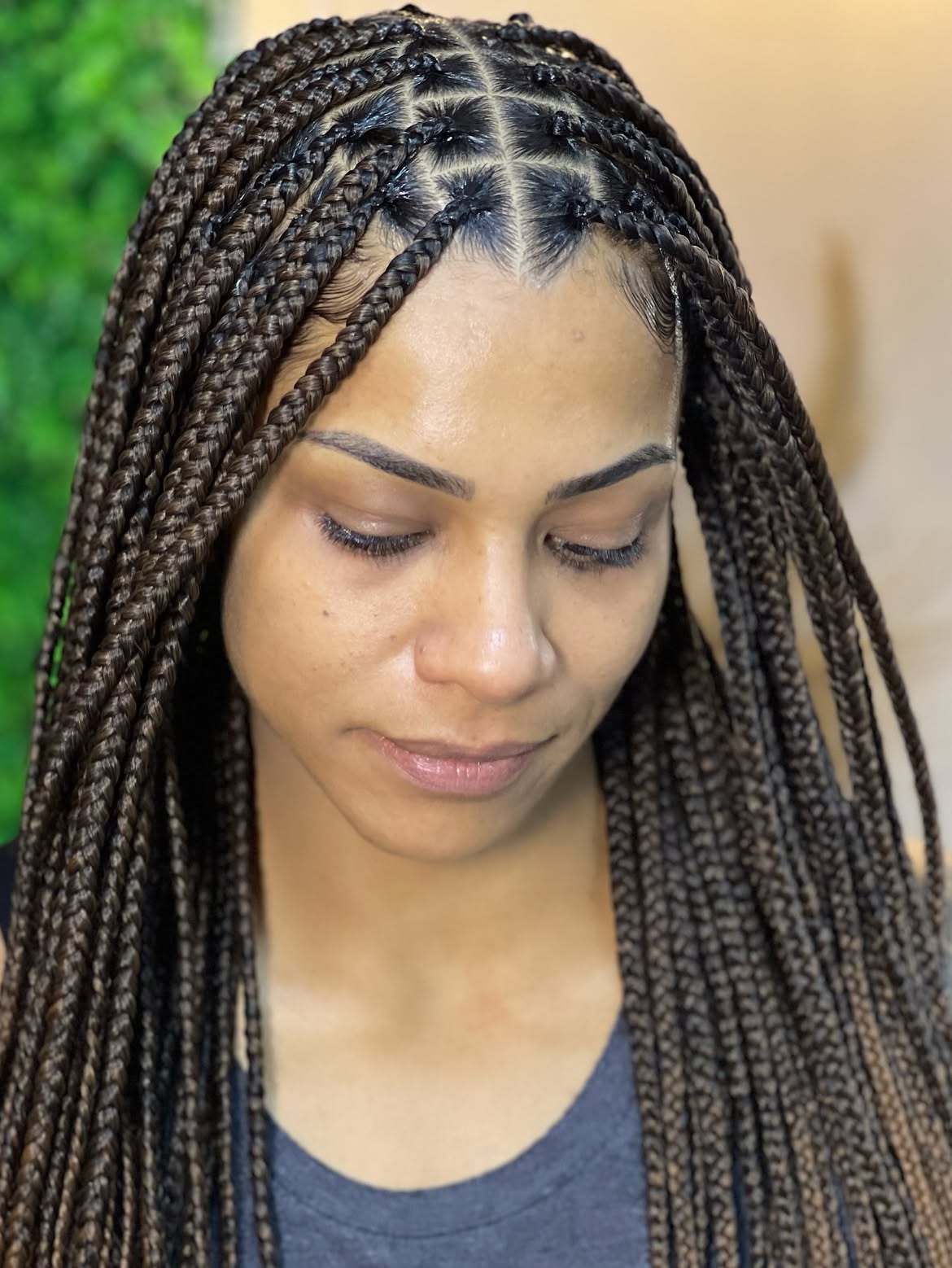 Defined Square Parting Knotless Box Braids