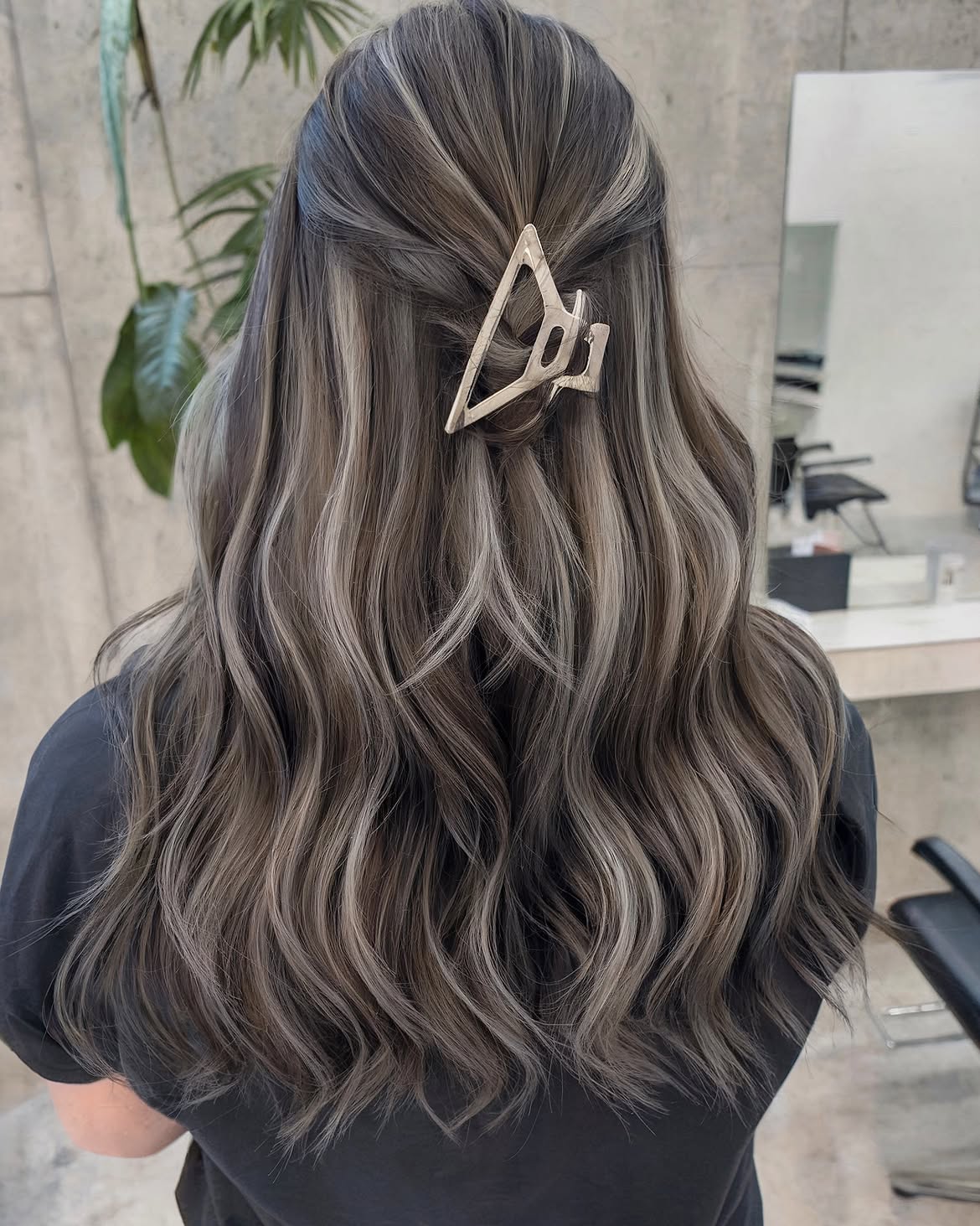 Dimensional Ash Brown Highlights With A Sleek Claw Clip