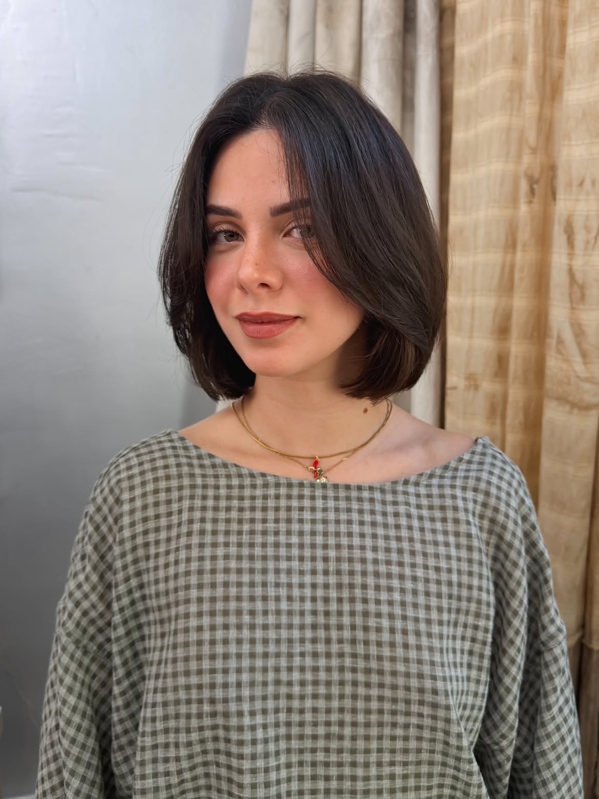 Effortless Chin-Length Bob With Subtle Face-Framing