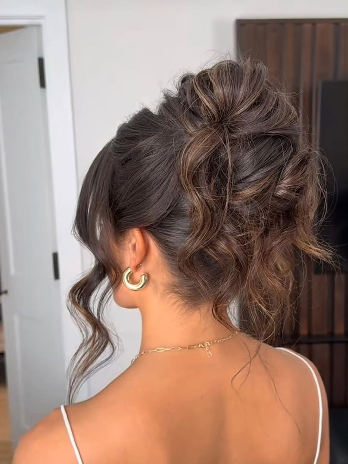 Effortless Messy Updo With Face-Framing Tendrils