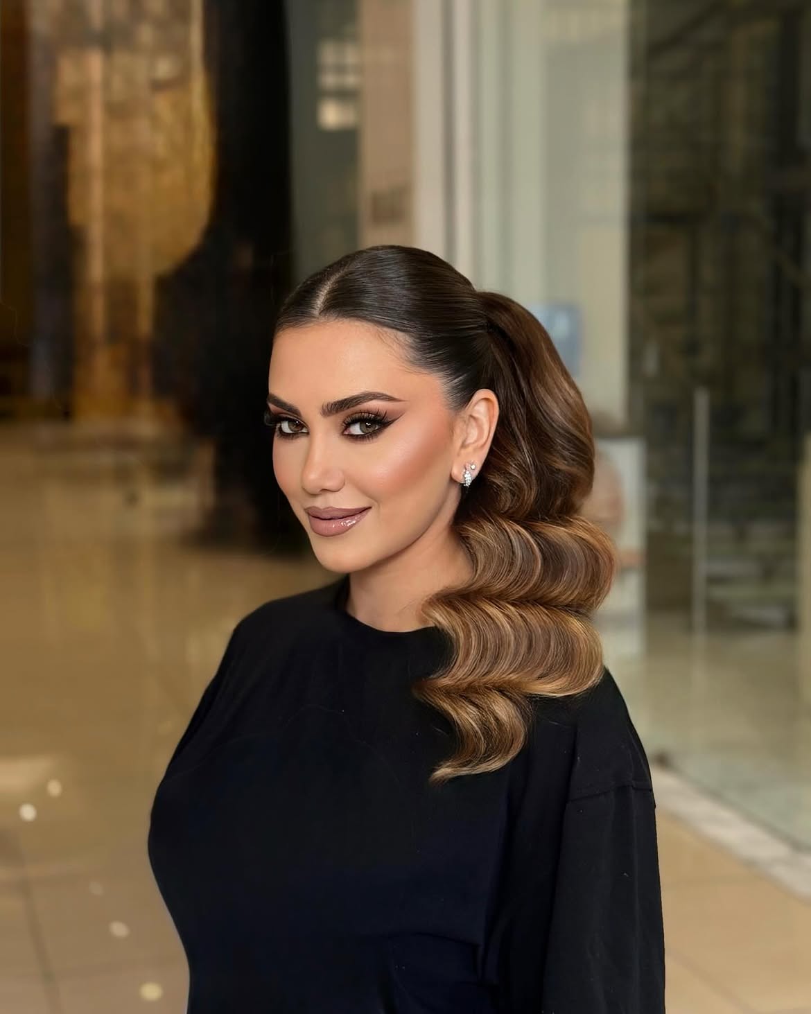 Glamorous Wavy High Ponytail With Center Part