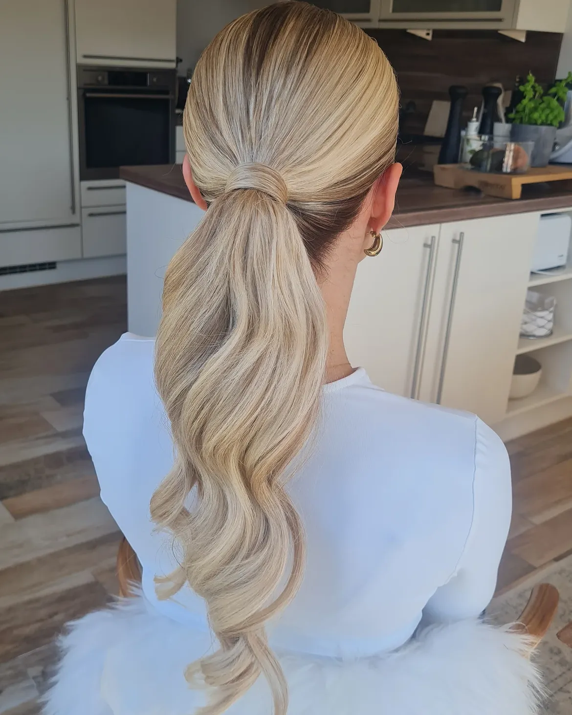 Glamorous Wrapped High Ponytail With Waves