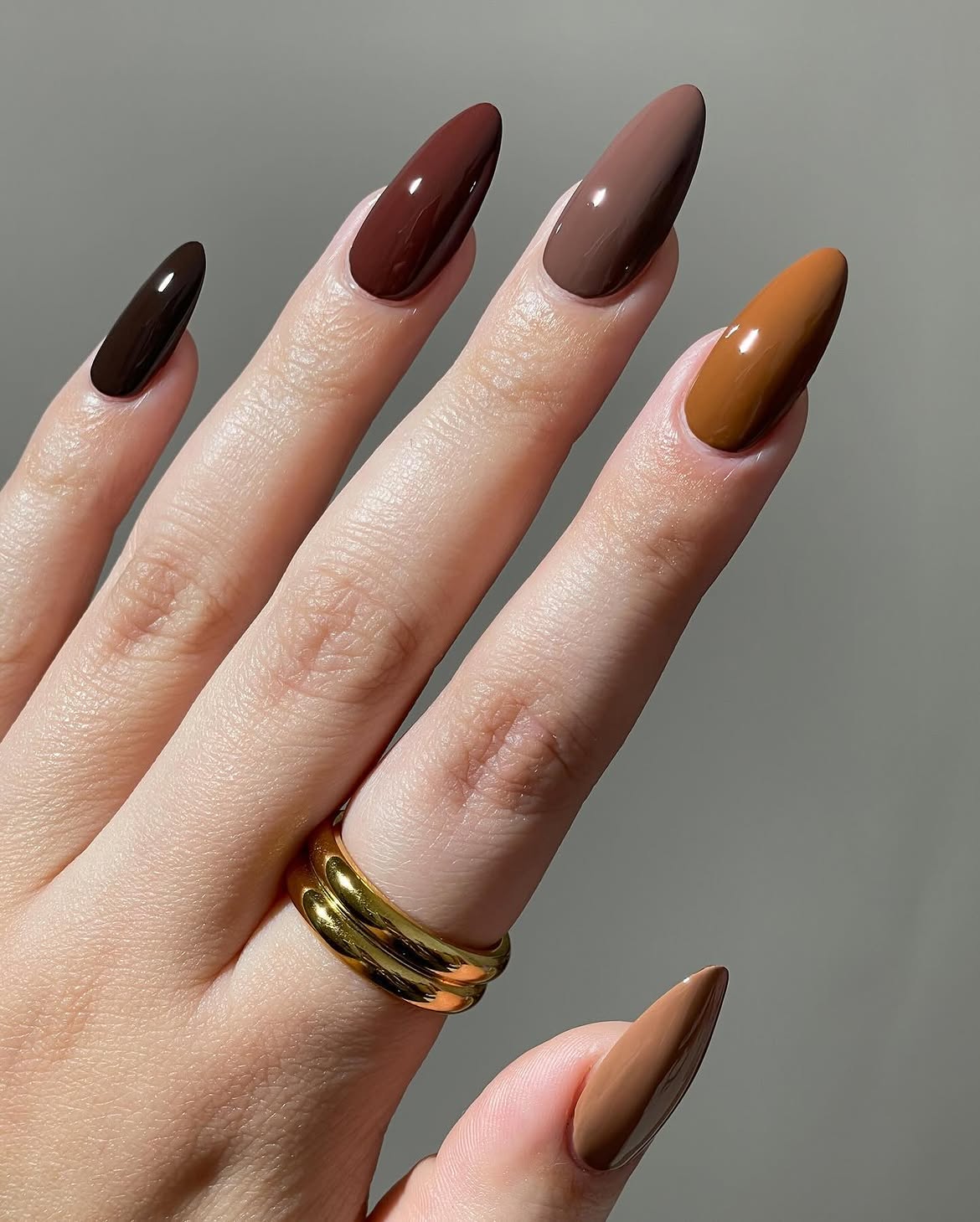 Gradient Earth Tones Almond Nails