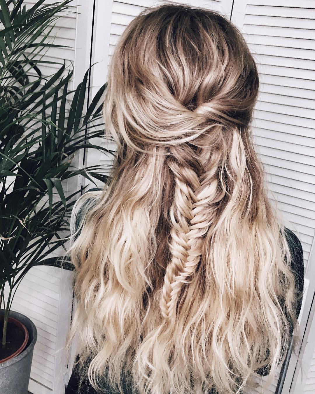Half Up Fishtail Braid On Beachy Blonde Waves