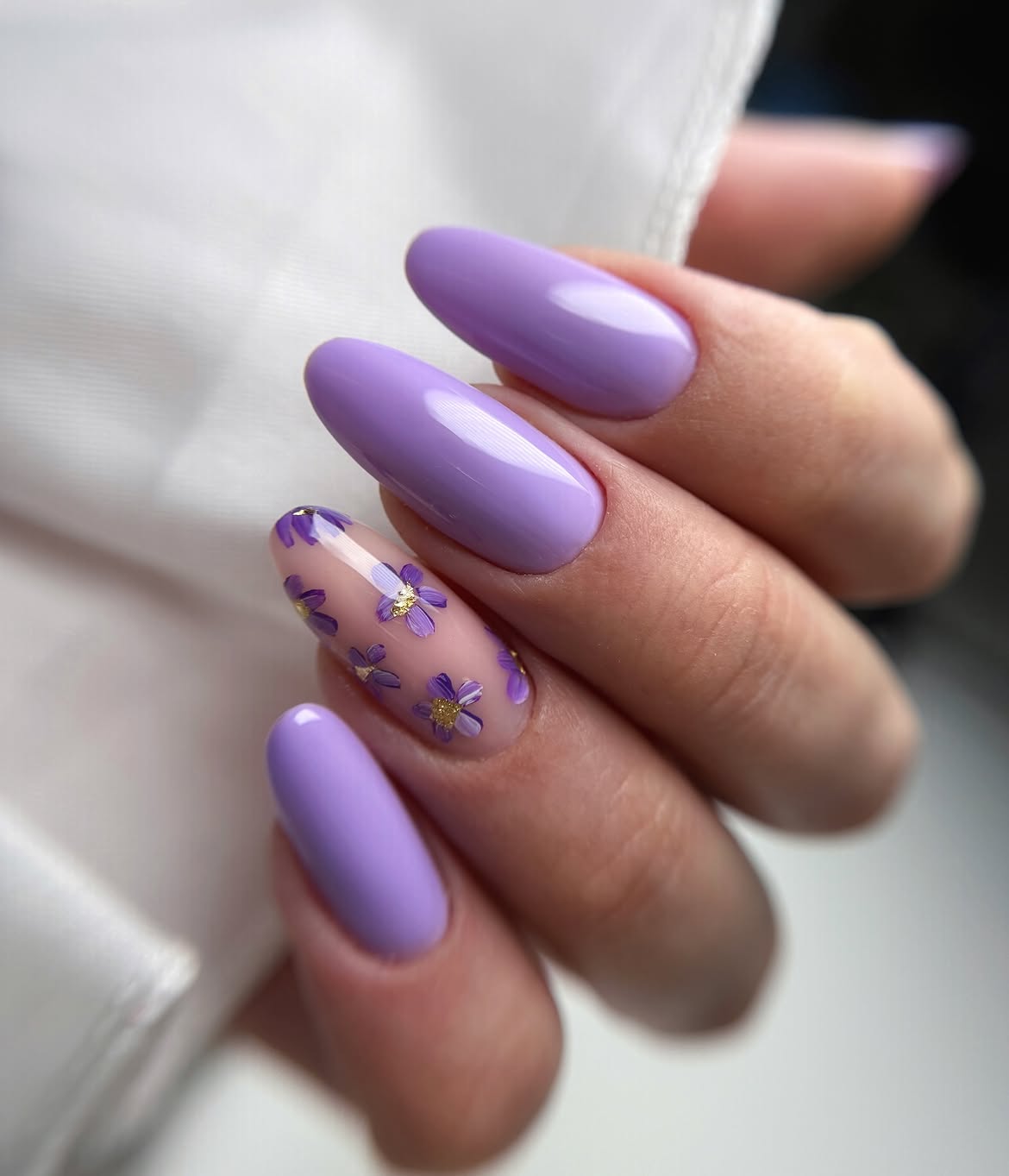 Lavender Bloom Almond Nails with Gold Accents