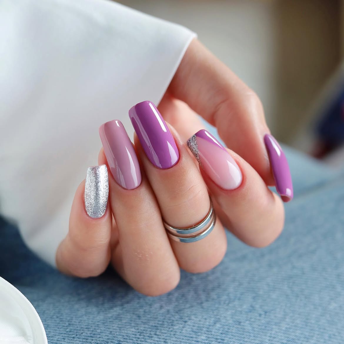 Lavender & Mauve Gradient French Tips with Silver Accent
