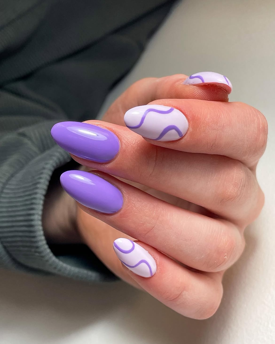 Lavender Swirl Accent Almond Nails