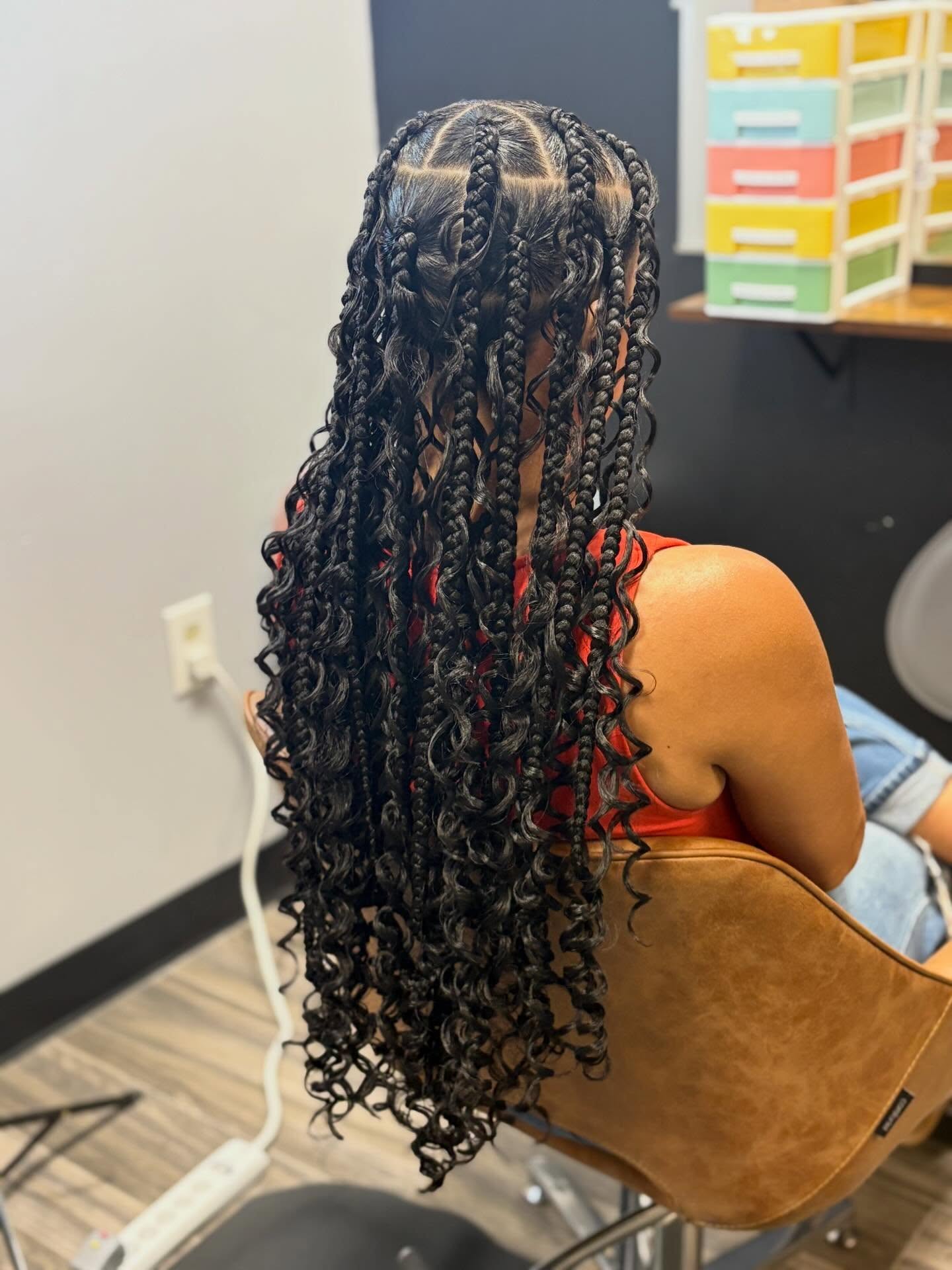 Long Curly Knotless Boho Braids