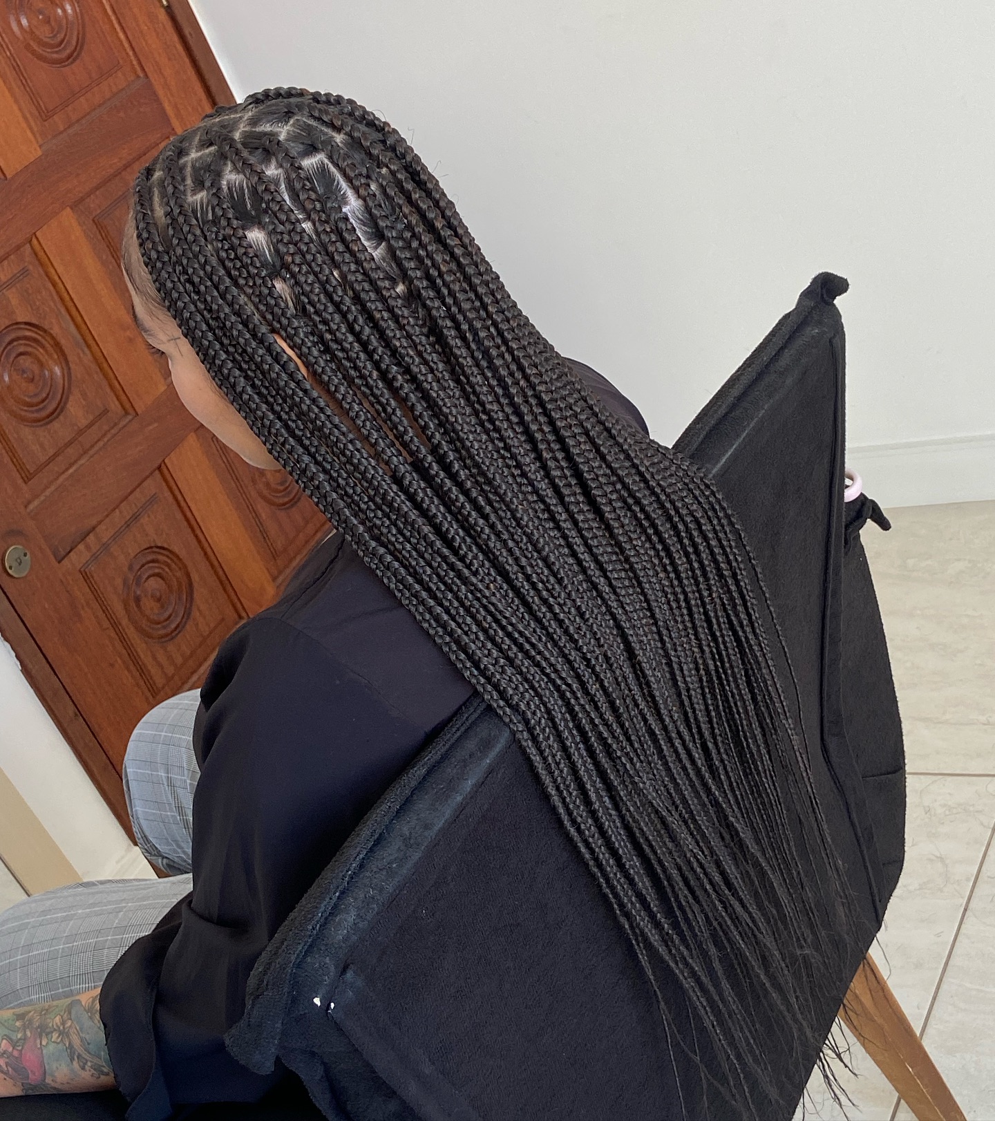 Long Knotless Box Braids With Square Parts