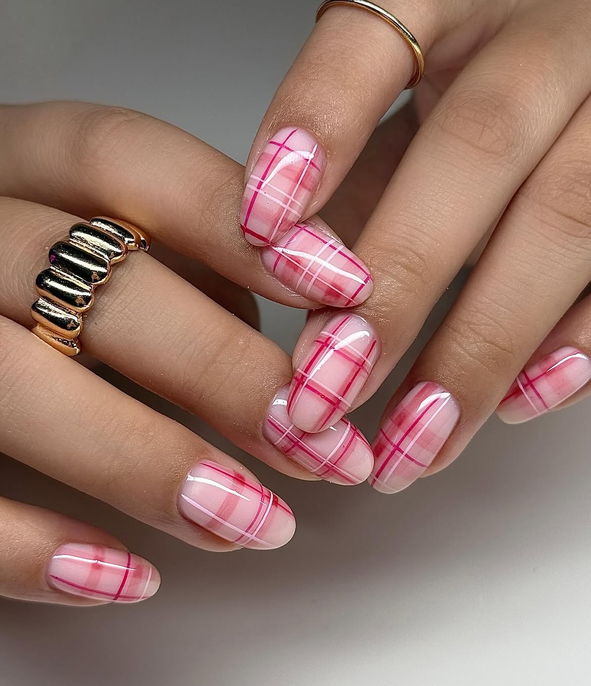 Pink and White Plaid Oval Nails