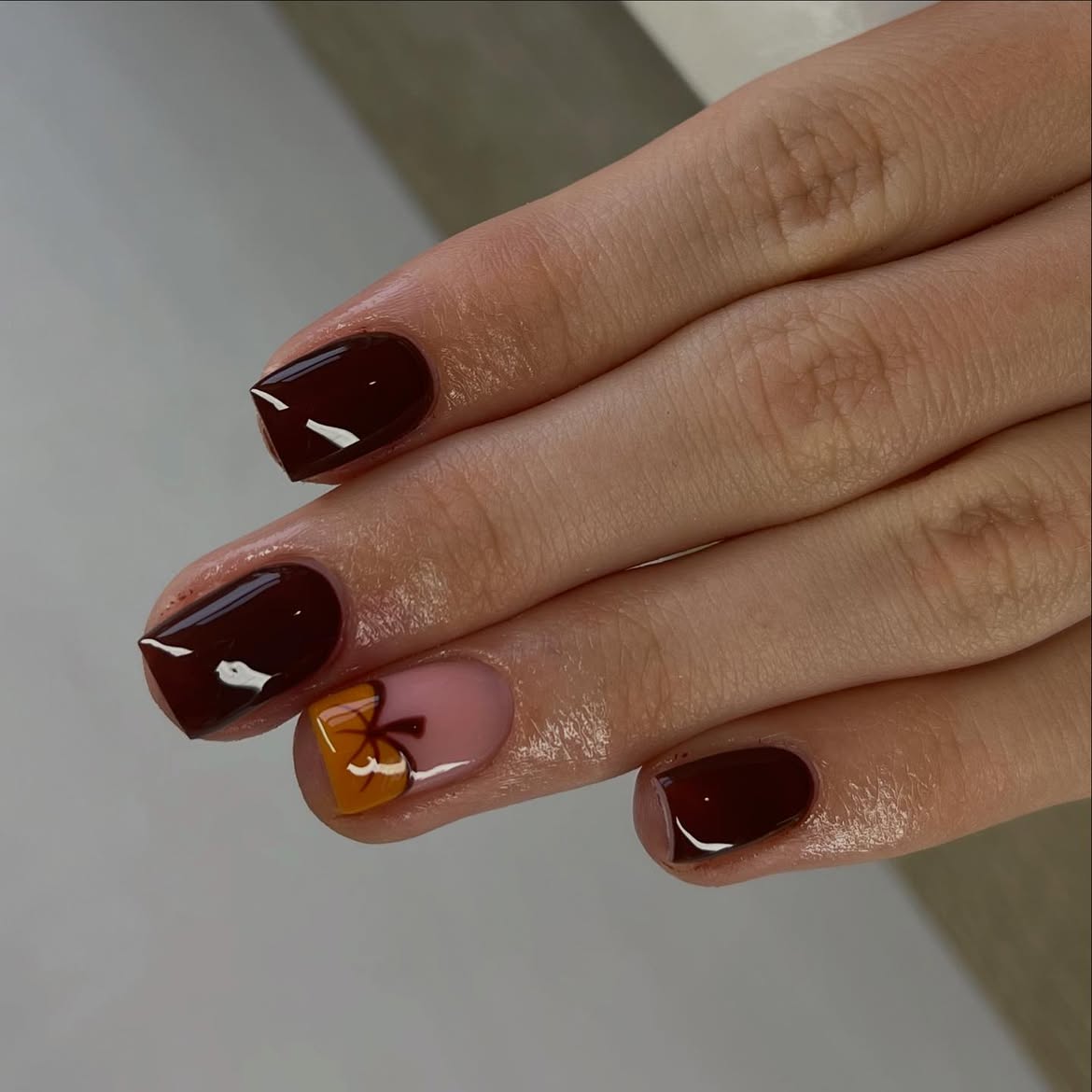 Rich Brown Fall Leaf Accent Nails