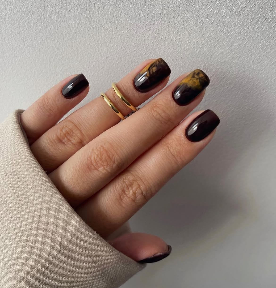 Rich Chocolate Tortoiseshell Coffin Nails