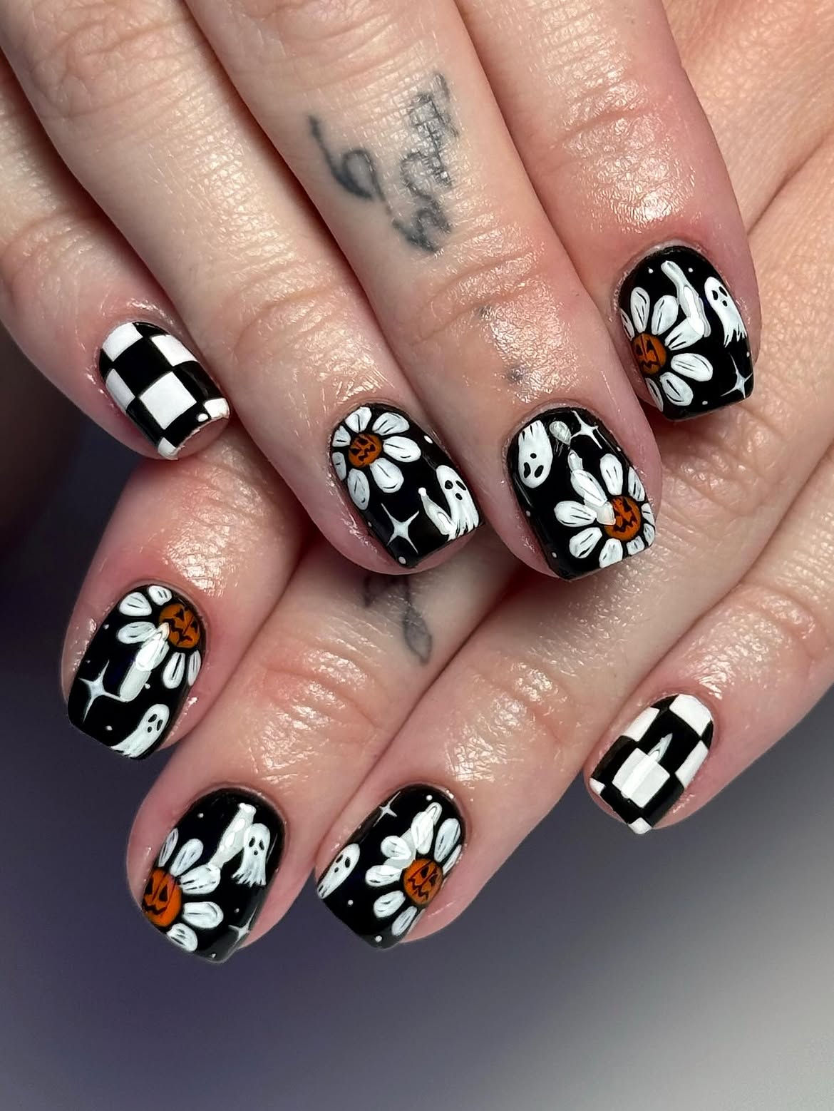 Spooky Daisy Ghost Checkered Halloween Nails