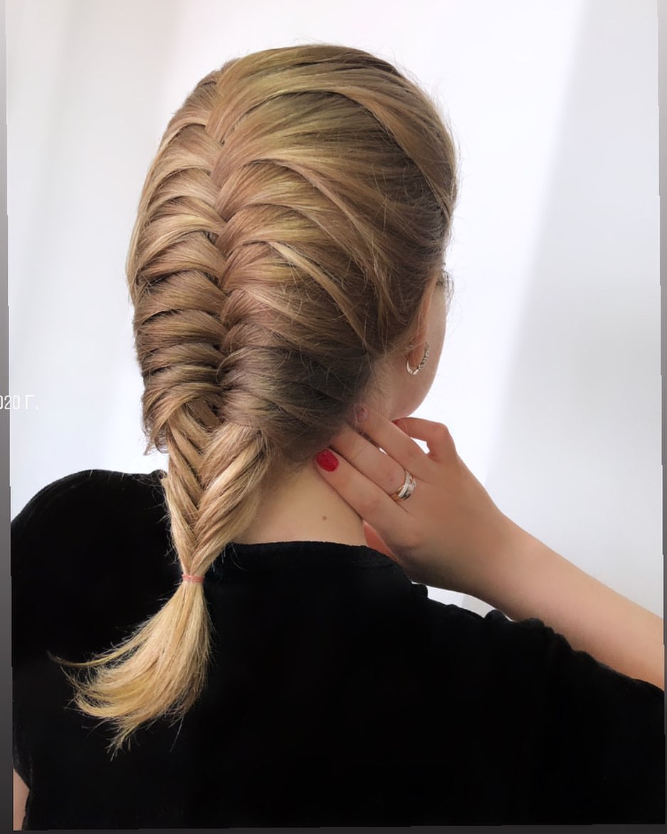 Tight Fishtail Braid On Medium Length Blonde Hair