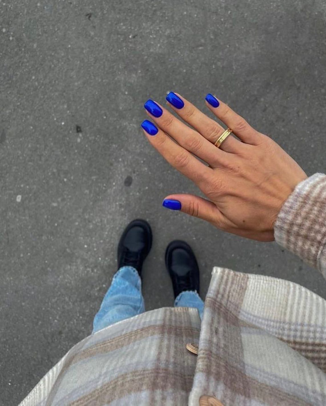 Vibrant Cobalt Blue Glossy Square Nails