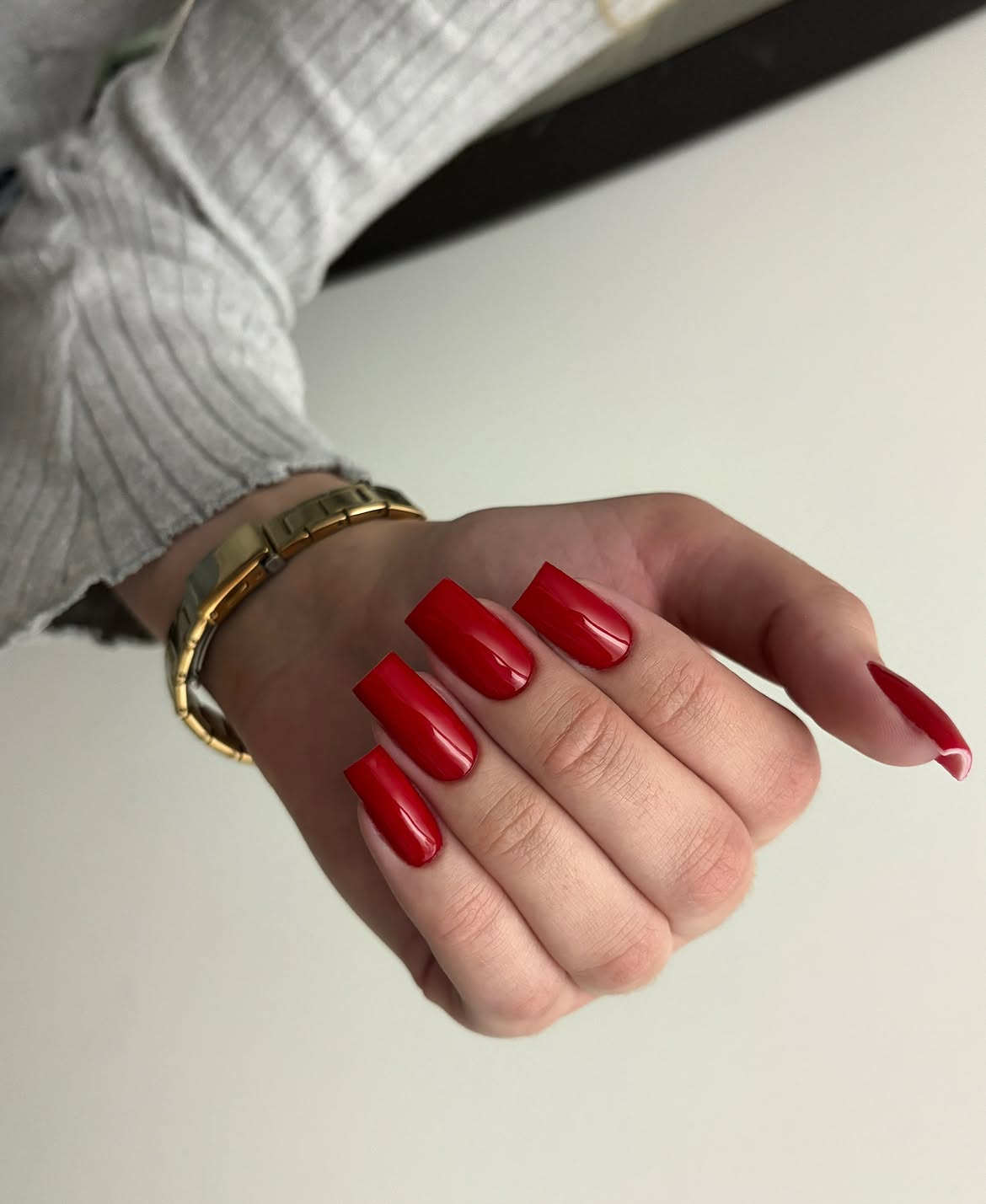Vibrant Red Glossy Square Coffin Nails