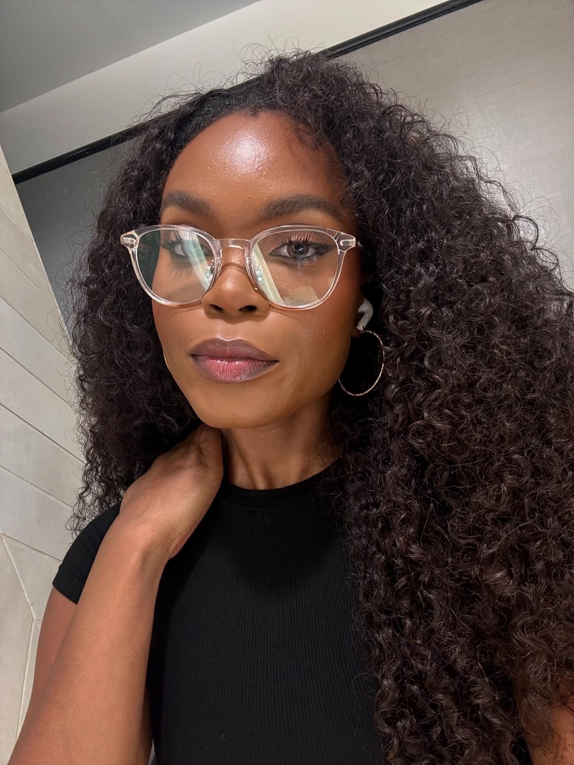 Voluminous Long Curly Layers With Defined Texture