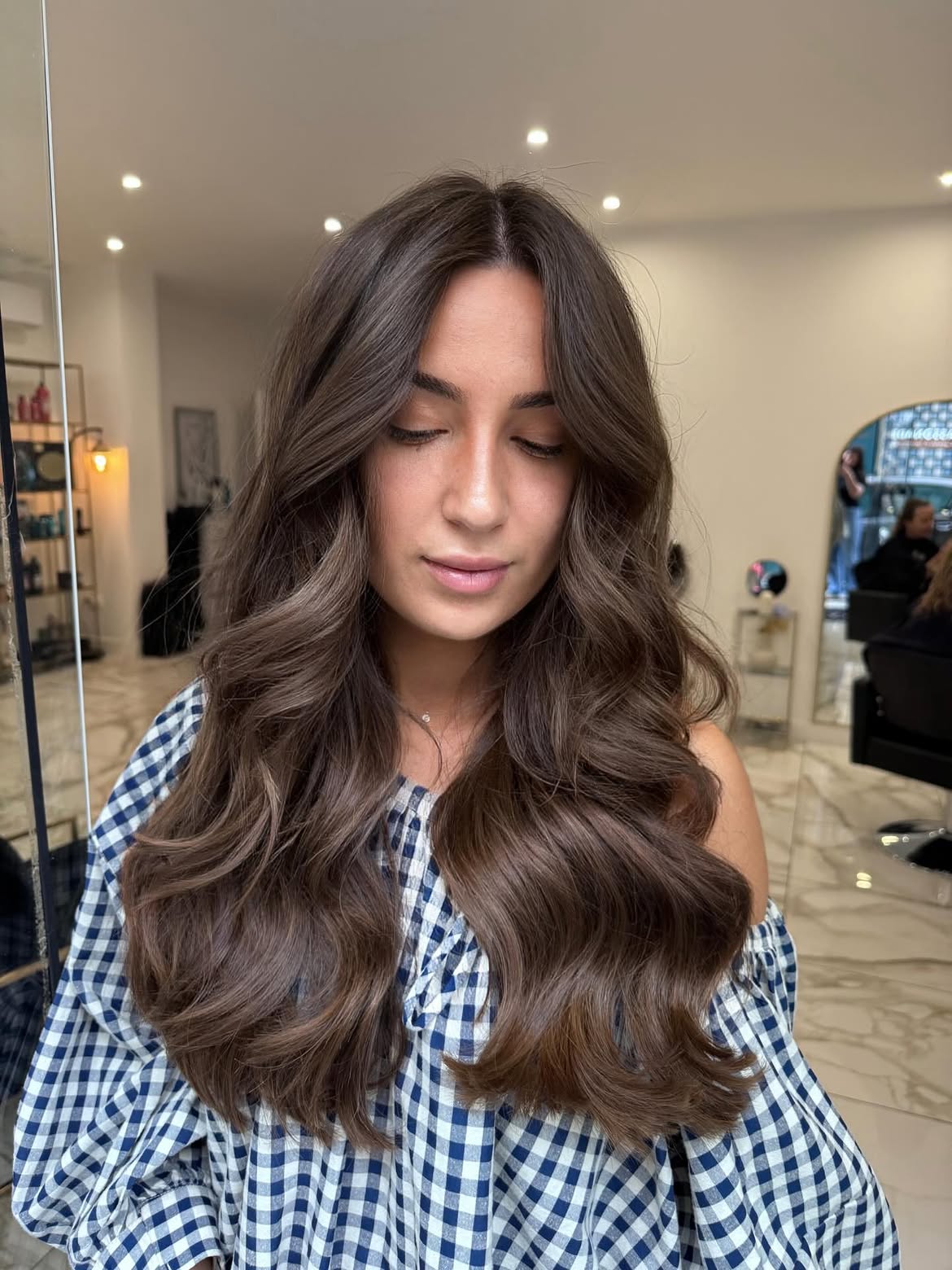 Voluminous Soft Waves On Long Brunette Layers