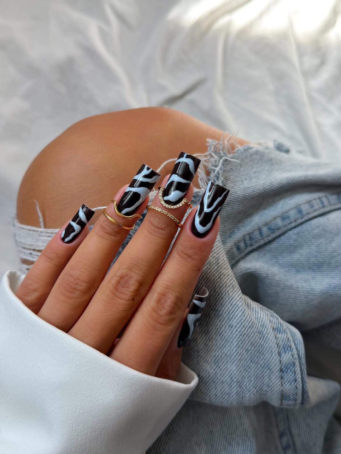 Black and White Swirl Abstract Long Square Nails