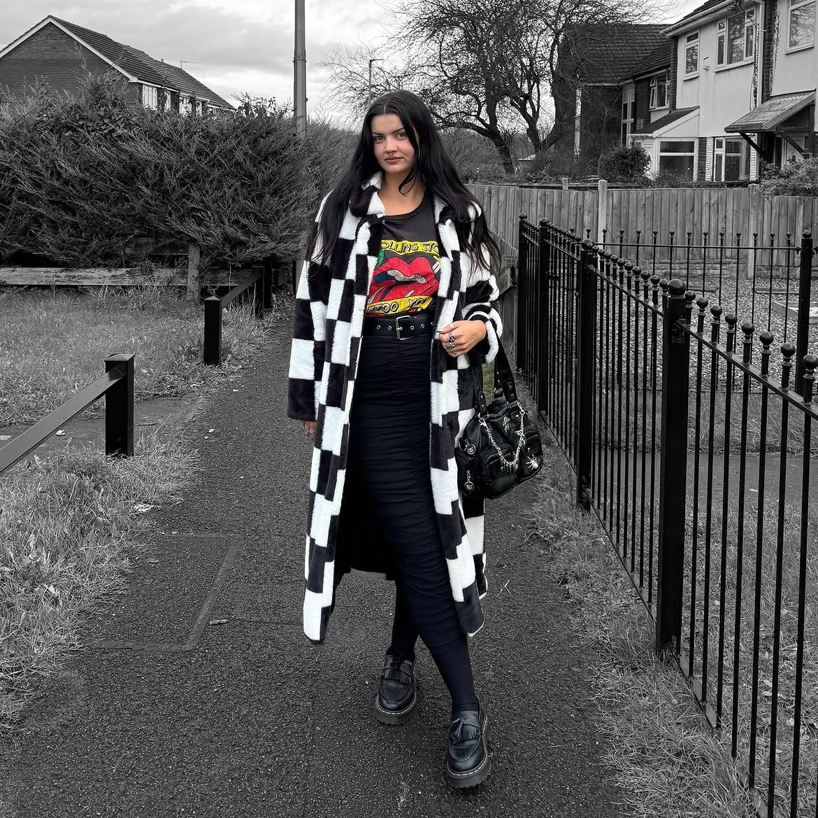 Checkerboard Coat With Band Tee