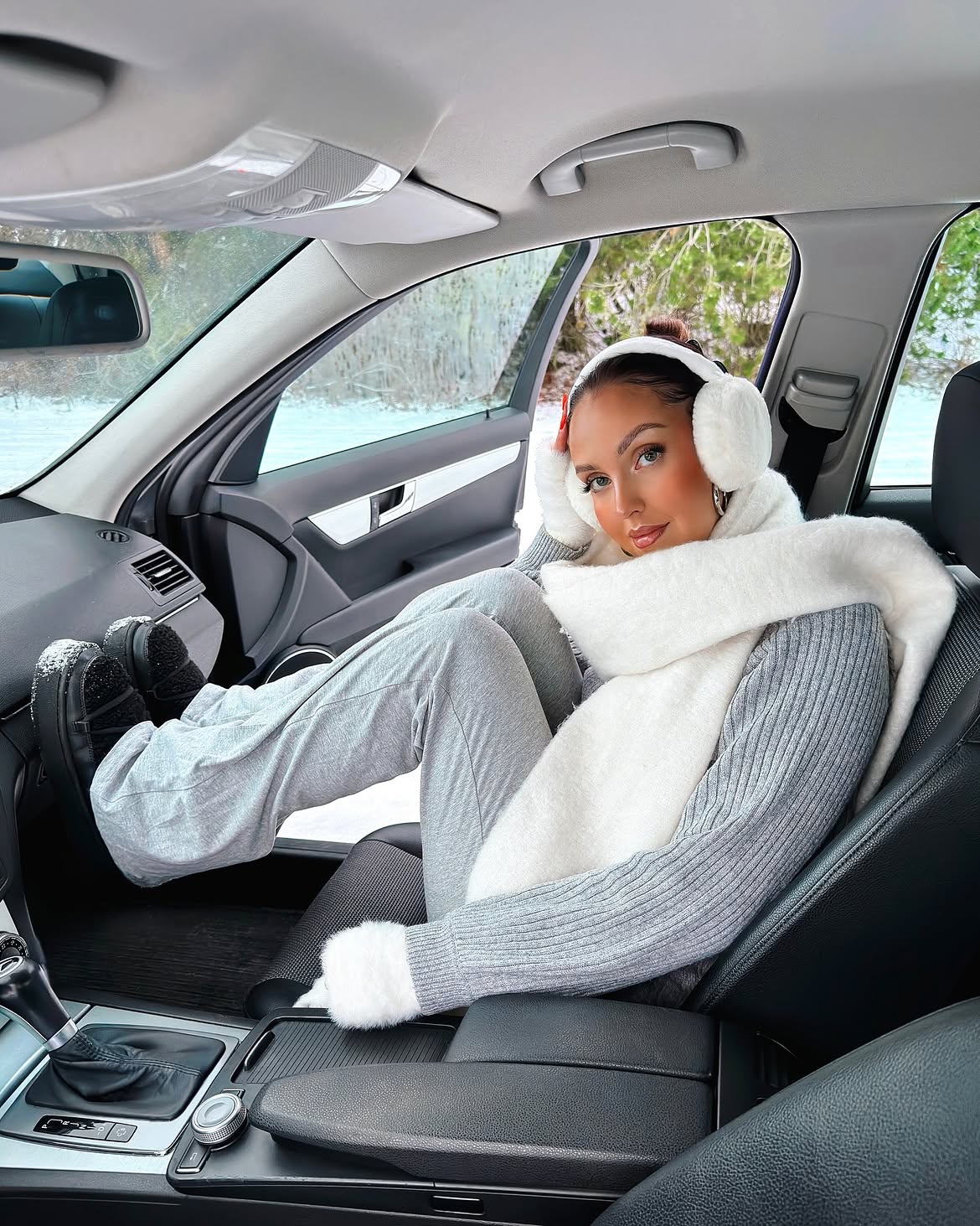 Cozy Grey Knit Set With Fuzzy Winter Accessories