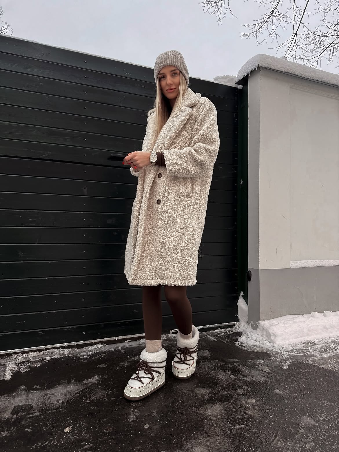 Cozy Teddy Coat With Brown Tights And Moon Boots