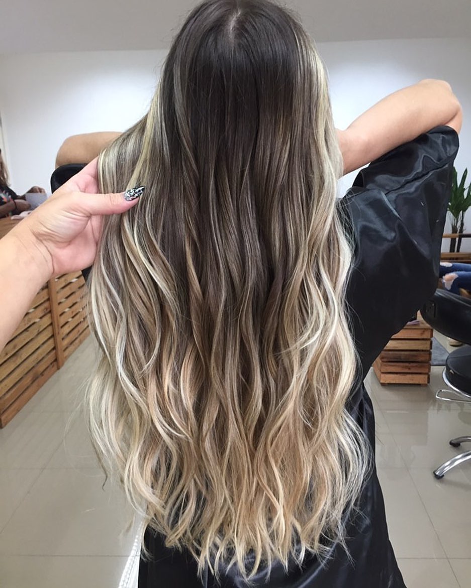 Dimensional Ash Blonde Ombre On Long Waves