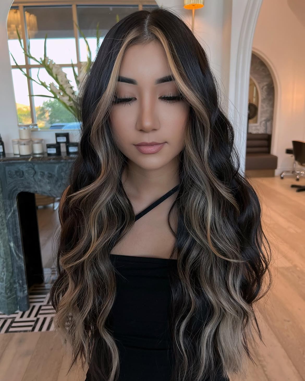 High Contrast Money Piece On Long Wavy Espresso Hair