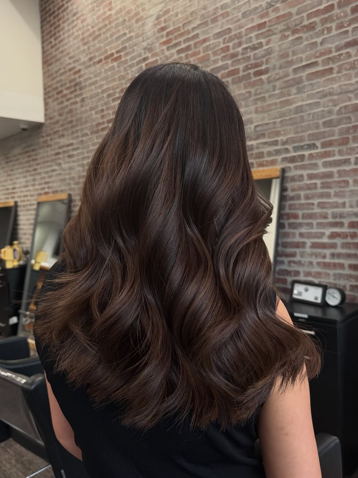Luxurious Chocolate Brown Waves With Glossy Finish
