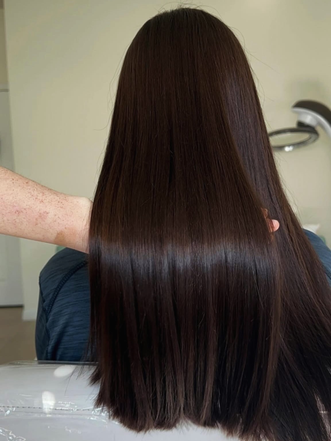 Rich Espresso One-Length Cut With Glossy Finish
