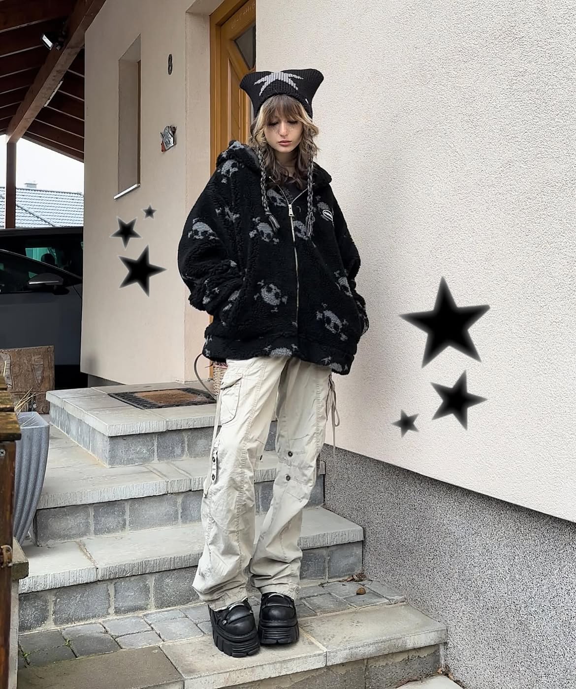 Skull Print Fleece Jacket And Cargo Pants Outfit
