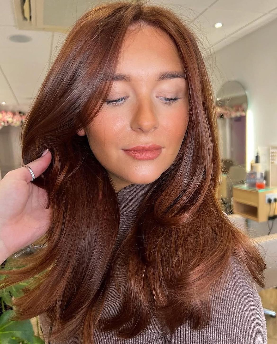 Warm Copper Brown Face-Framing Layers