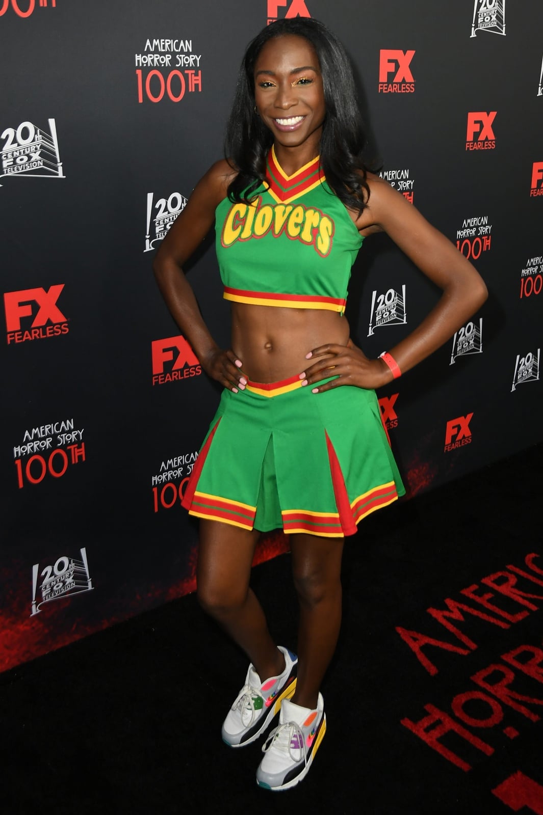 Cheerleader uniform as a pop culture nod Cheerleader uniform as a pop culture nod — 2000s Outfits