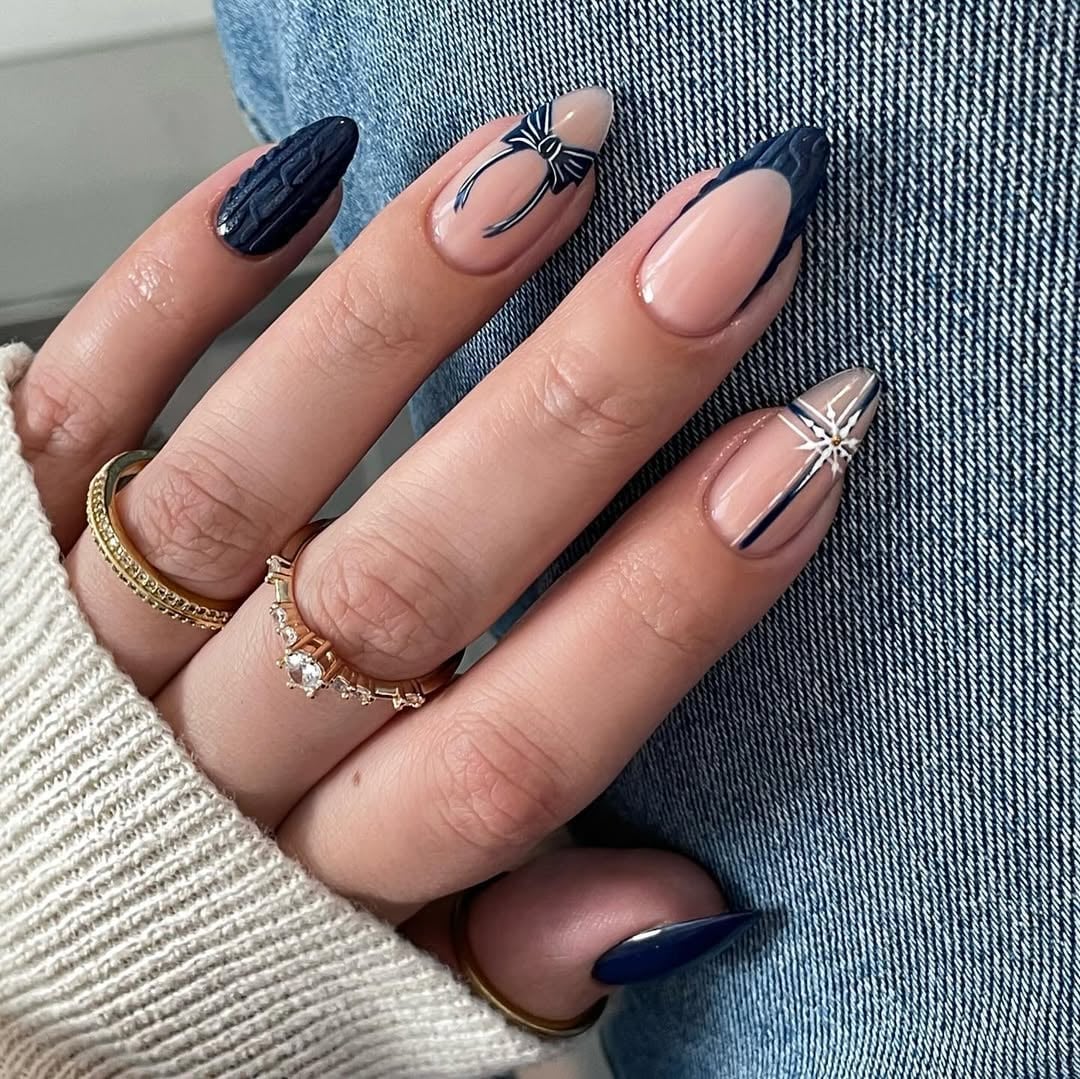 Navy Blue French Line Art Almond Navy Blue French Line Art Almond — Acrylic Nails Almond