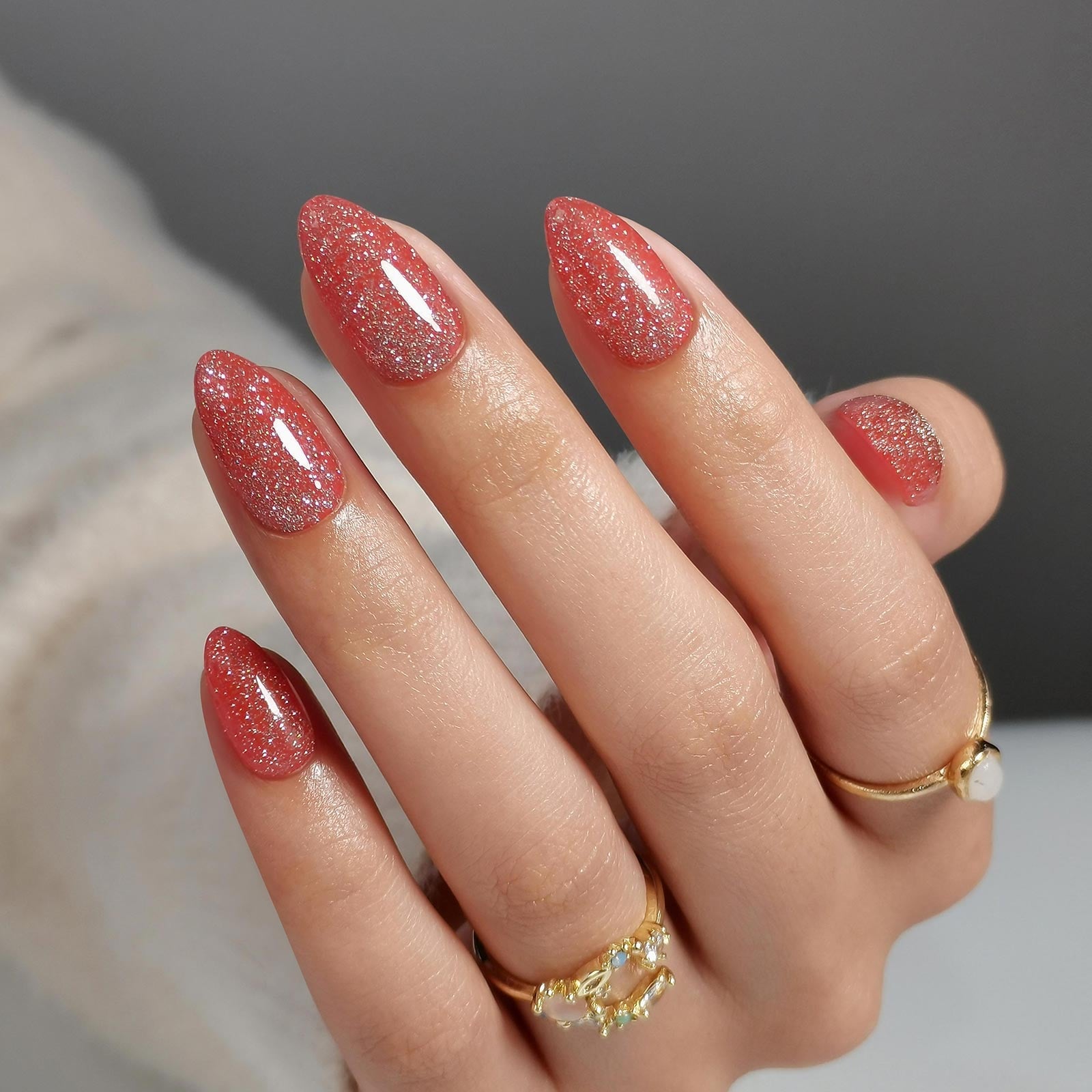 Glitter Red Glossy Short Almond Glitter Red Glossy Short Almond — Acrylic Nails Almond