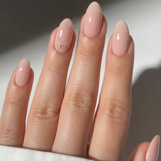 Cherry Blossom Art Medium Almond Nails Cherry Blossom Art Medium Almond Nails — Acrylic Nails Almond