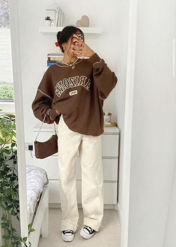 Casual Oversized Sweatshirt and Wide Leg Pants Outfit Casual Oversized Sweatshirt and Wide Leg Pants Outfit — Aesthetic Style