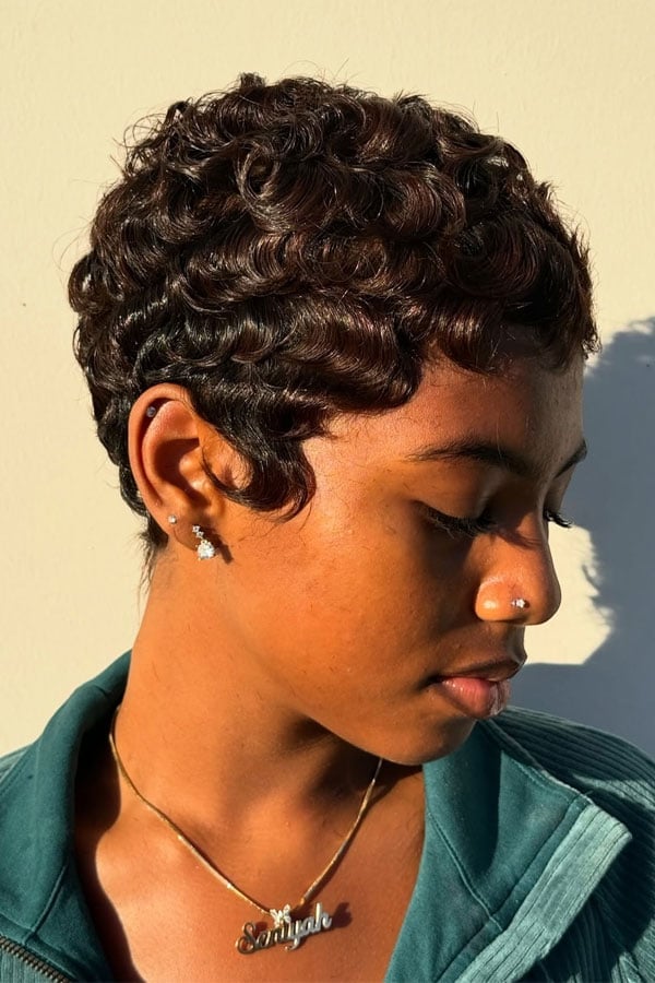 Short Afro With Finger Coils, Dark Brown Short Afro With Finger Coils, Dark Brown — Afro Hair