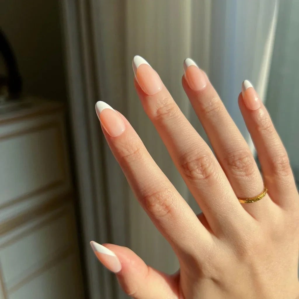 Sharp White French Tip Short Almond Sharp White French Tip Short Almond — Almond French Tip Nails