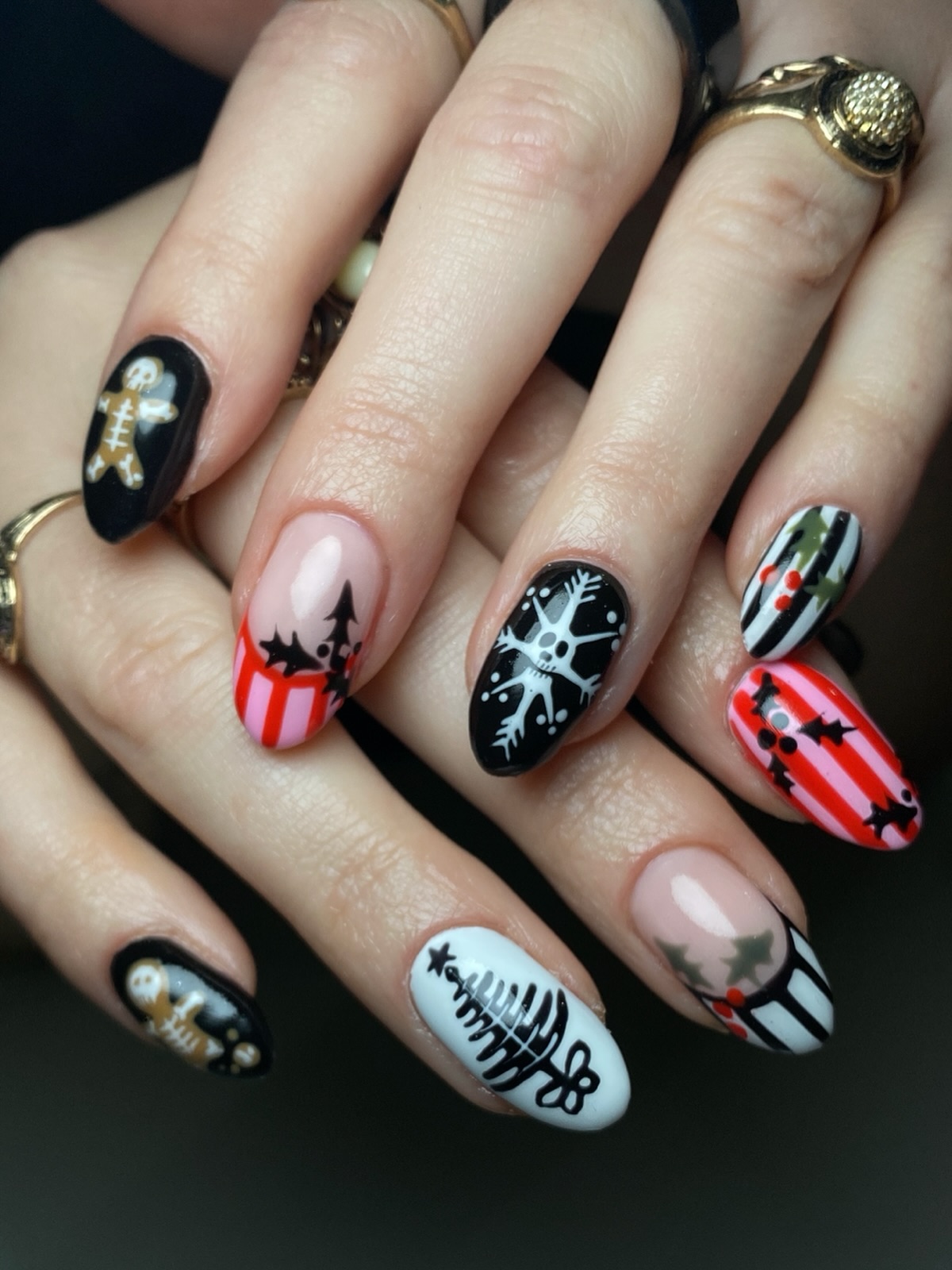 Alt Christmas Black French Tip Nail Art