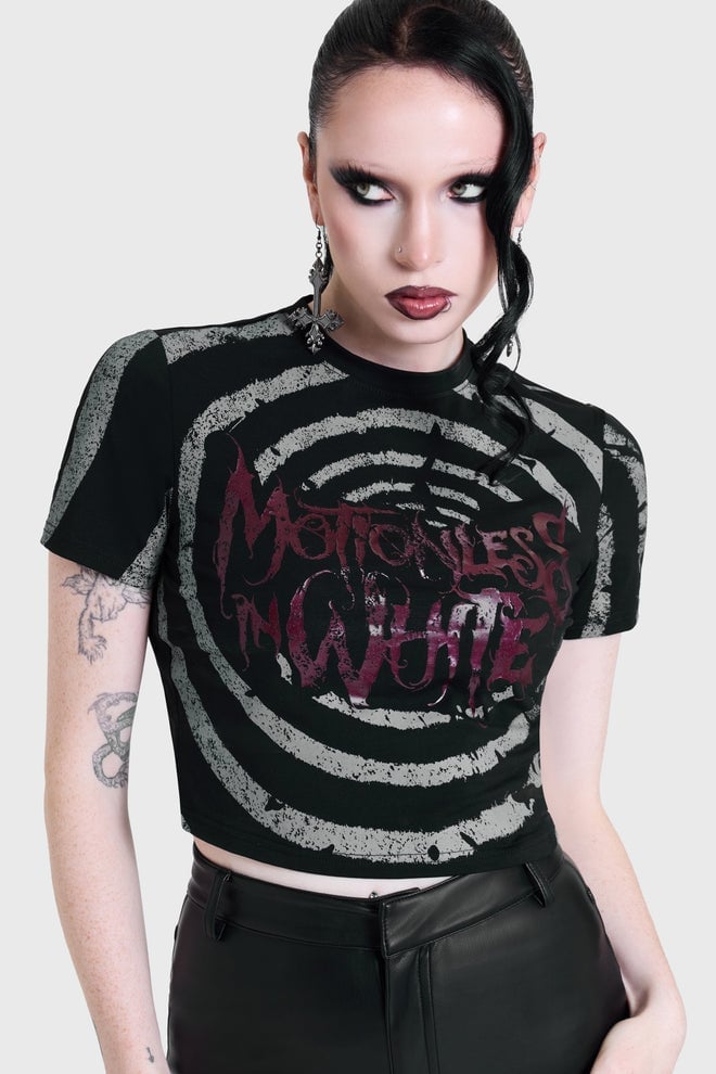 Graphic Print Crop Top With Circular Patterns Graphic Print Crop Top With Circular Patterns — Alt Style
