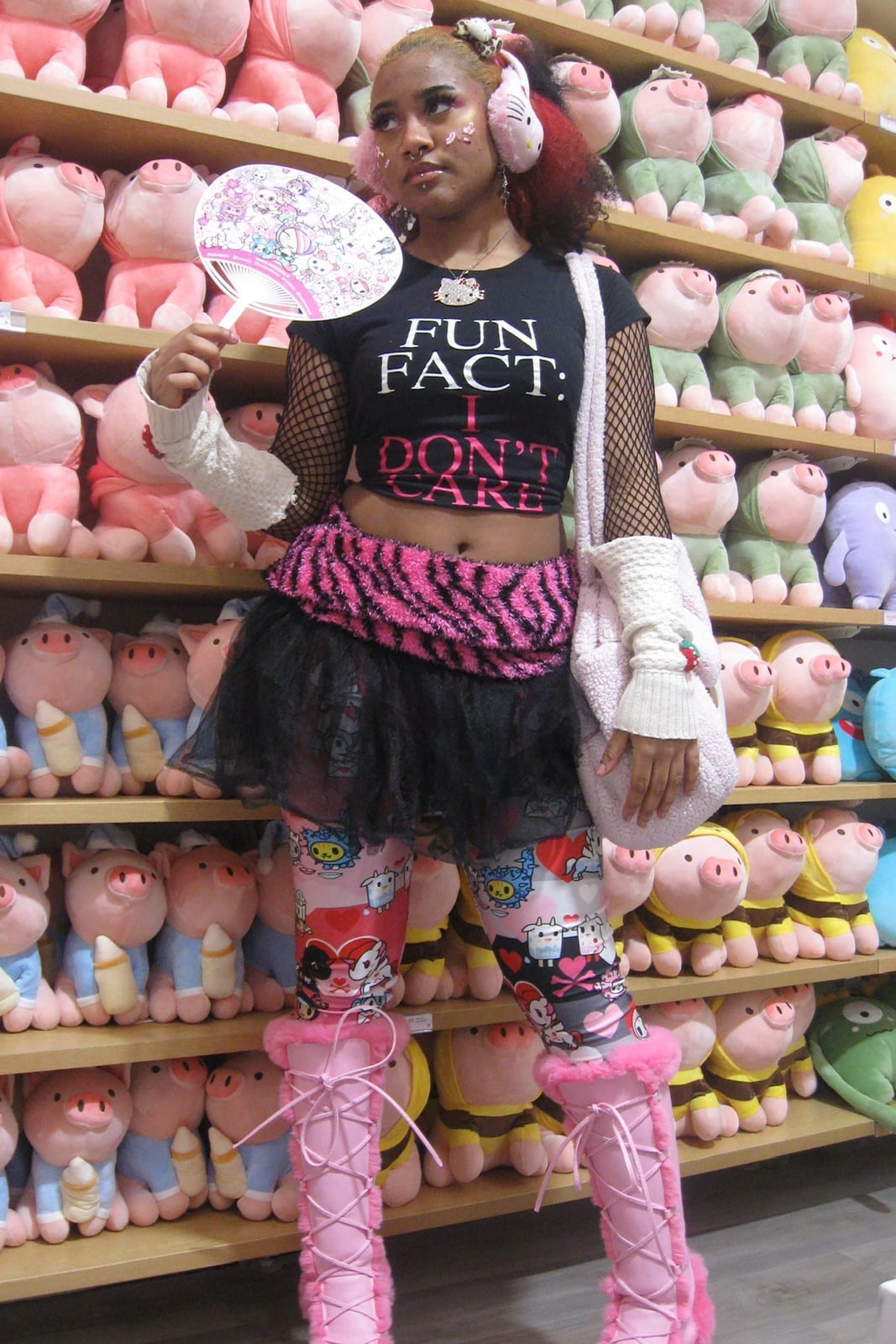 Graphic Tee With Zebra Print Skirt and Platform Boots Graphic Tee With Zebra Print Skirt and Platform Boots — Alt Style
