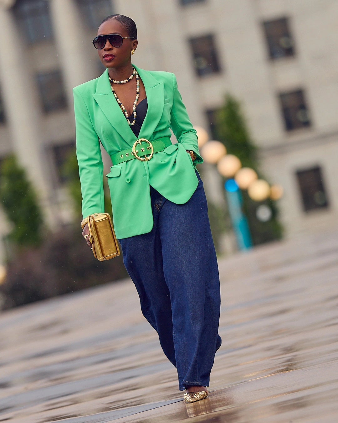 Baggy jeans with a bright green blazer Baggy jeans with a bright green blazer — Baggy Jeans Outfits