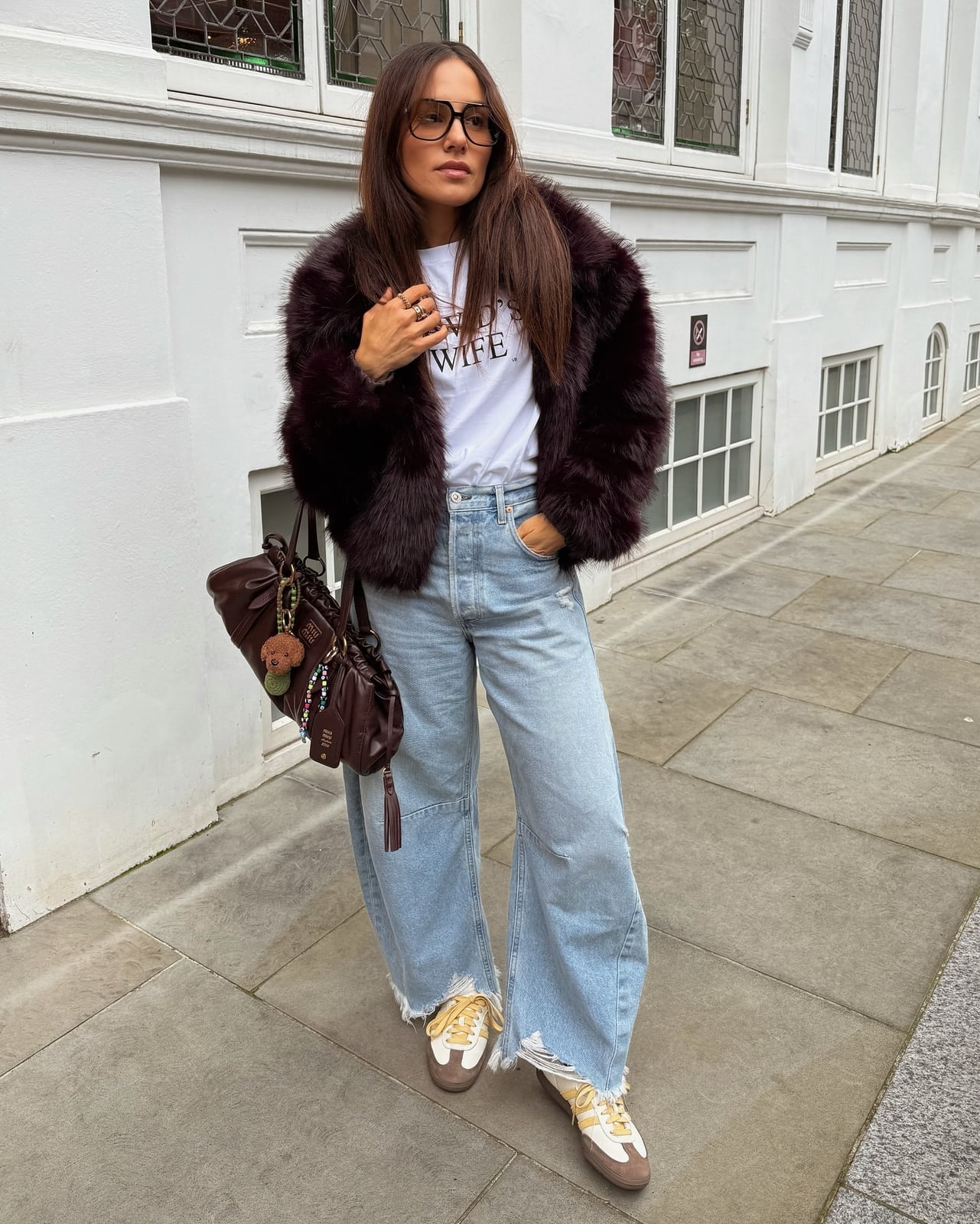 Faux Fur Coat With Distressed Barrel Jeans Faux Fur Coat With Distressed Barrel Jeans — Barrel Jeans Outfits