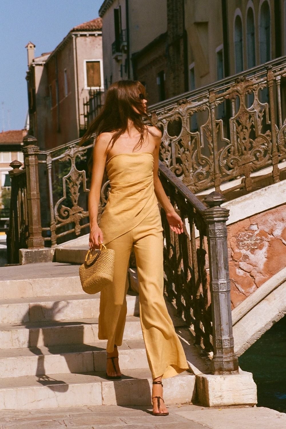 Ochre yellow linen blend jumpsuit Ochre yellow linen blend jumpsuit — Basic Outfits