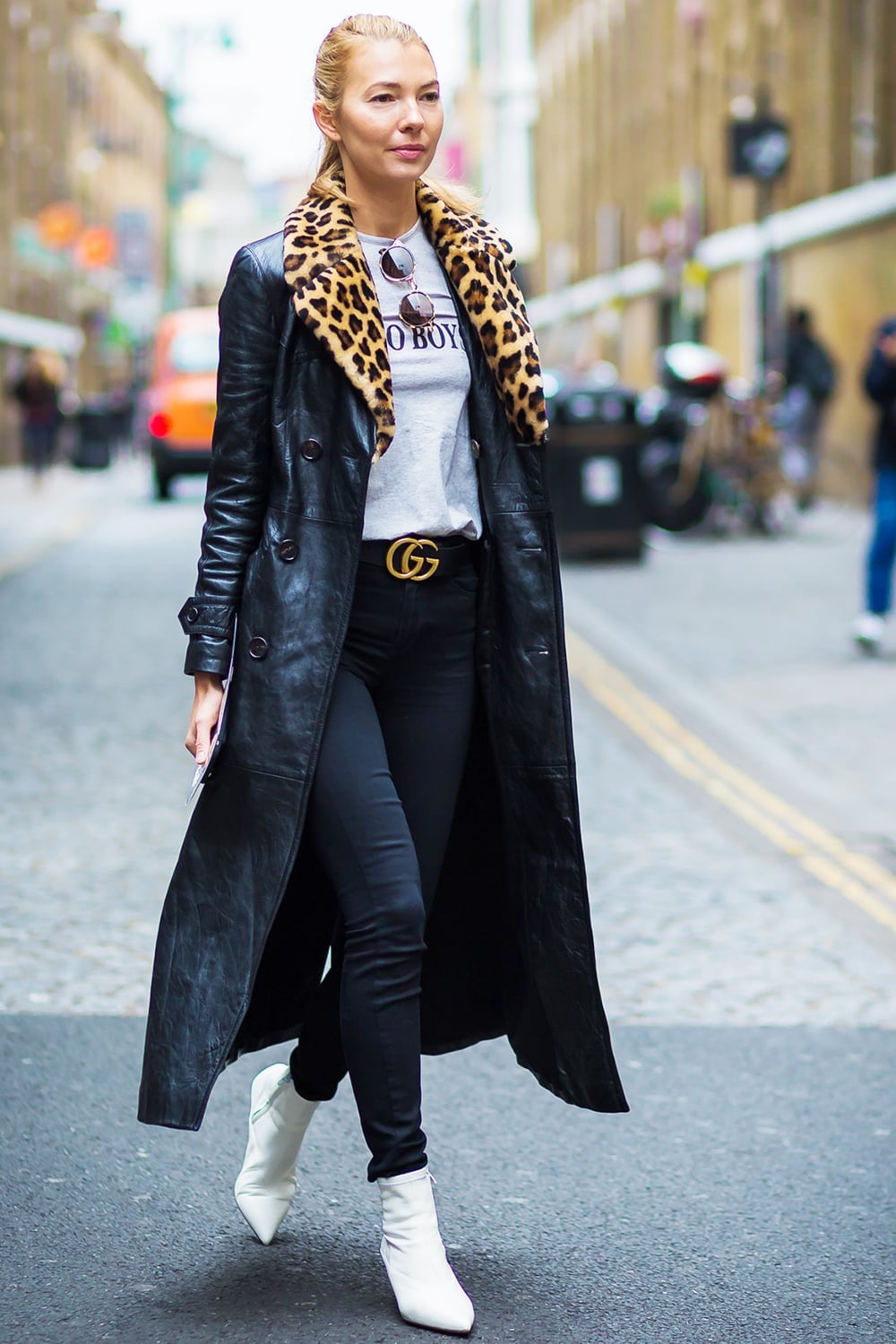 Black Belt With Gold GG Buckle on Trench Coat Black Belt With Gold GG Buckle on Trench Coat — Belt Outfits