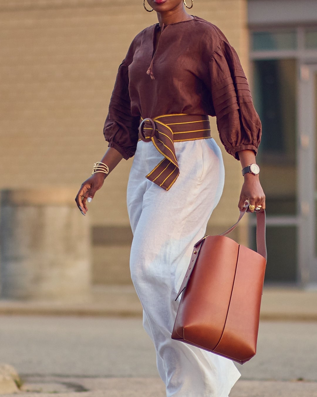 Striped Fabric Belt Defines Voluminous Blouse and Wide Pants Striped Fabric Belt Defines Voluminous Blouse and Wide Pants — Belt Outfits