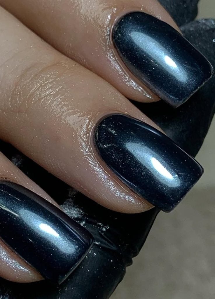 Medium Square Black Chrome Texture Medium Square Black Chrome Texture — Black Chrome Nails