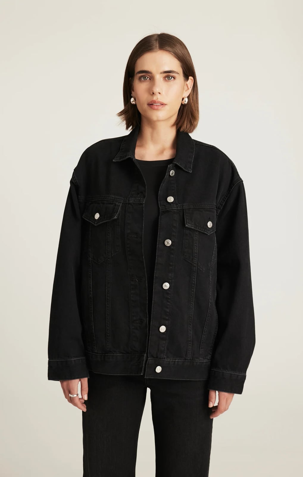 Black Denim Jacket With Silver Button Details Black Denim Jacket With Silver Button Details — Black Jean Jacket Outfit
