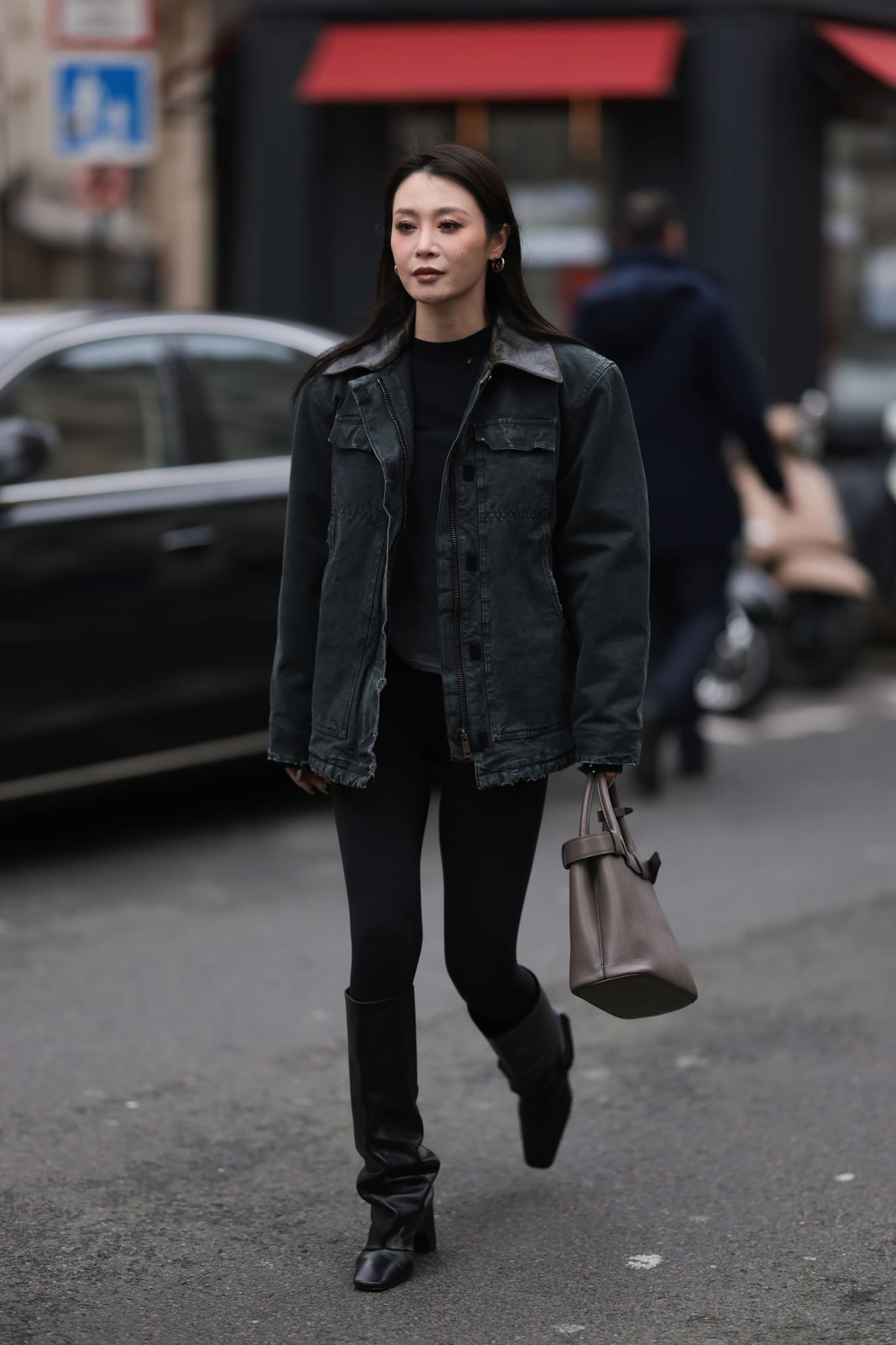 Dark Wash Black Denim Jacket With Leggings Dark Wash Black Denim Jacket With Leggings — Black Jean Jacket Outfit